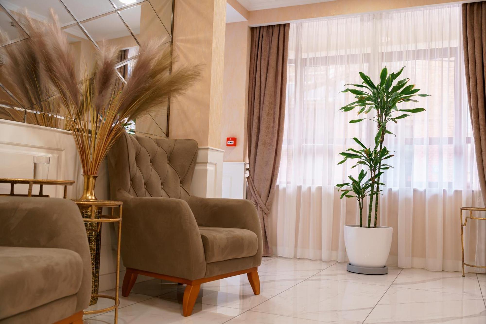 Hotel Well Inn Tbilisi Ngoại thất bức ảnh