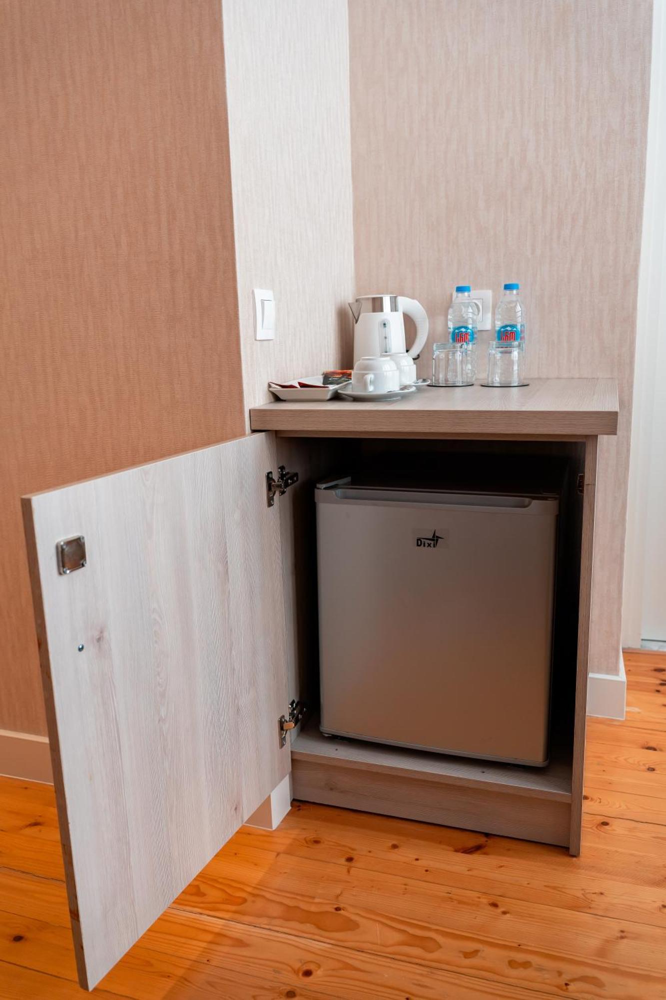 Hotel Well Inn Tbilisi Ngoại thất bức ảnh