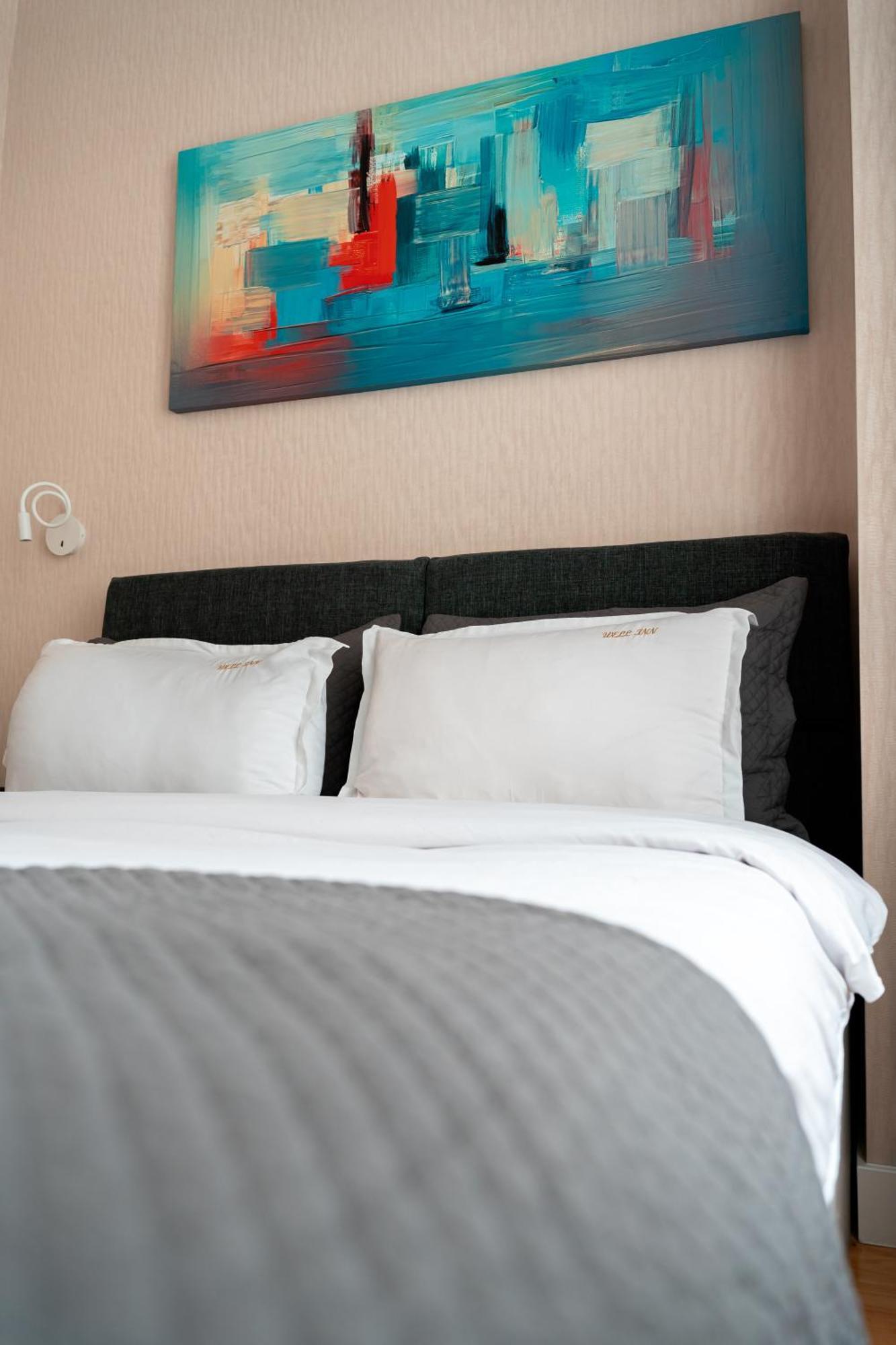 Hotel Well Inn Tbilisi Ngoại thất bức ảnh